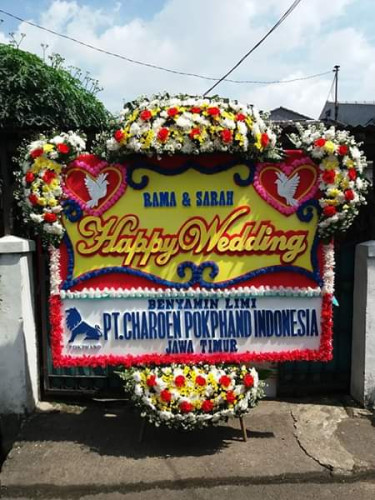 Karangan Bunga Pernikahan  di Malaka